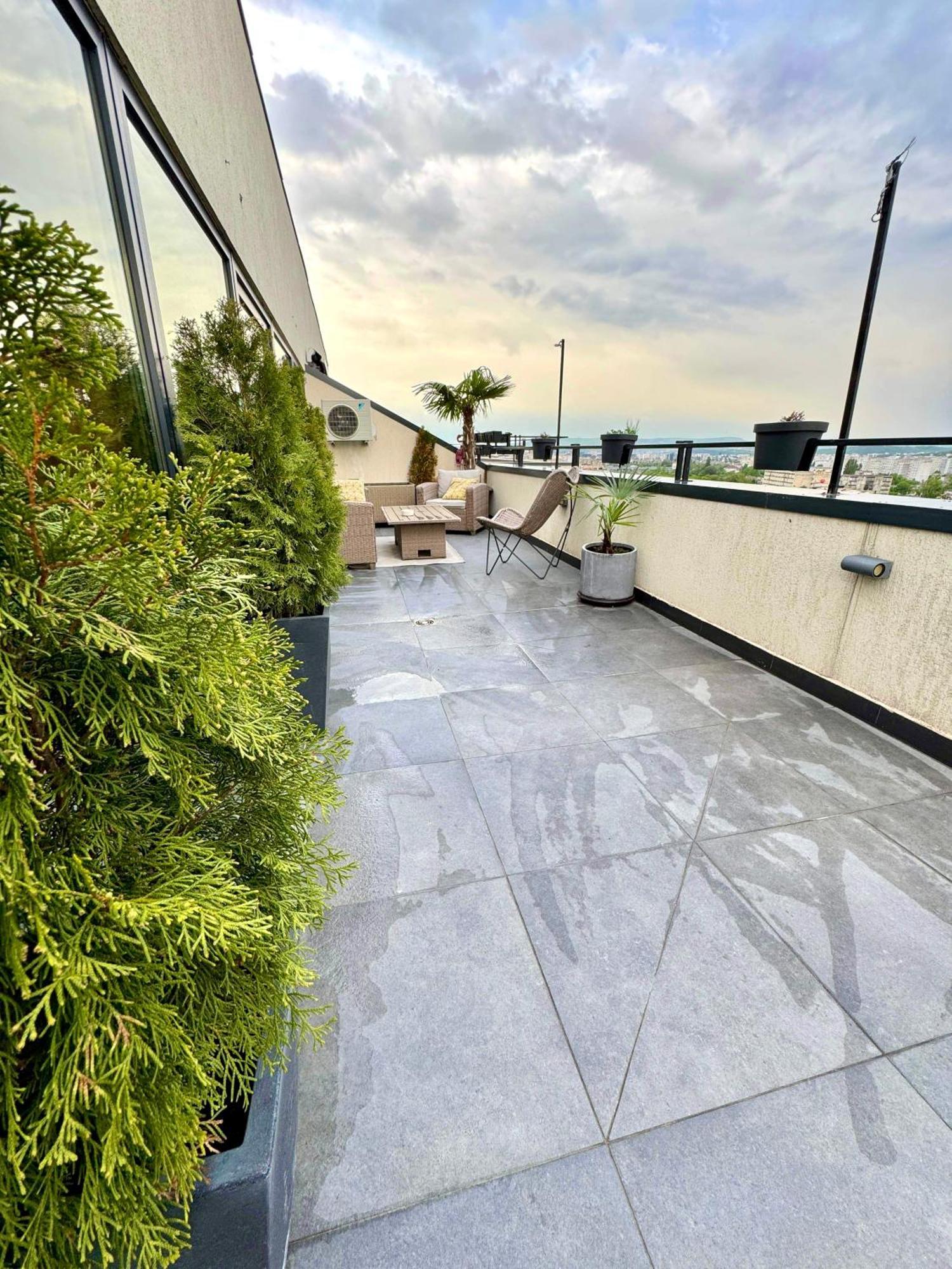 Penthouse Exclusive View , Iasi Apartment Exterior photo