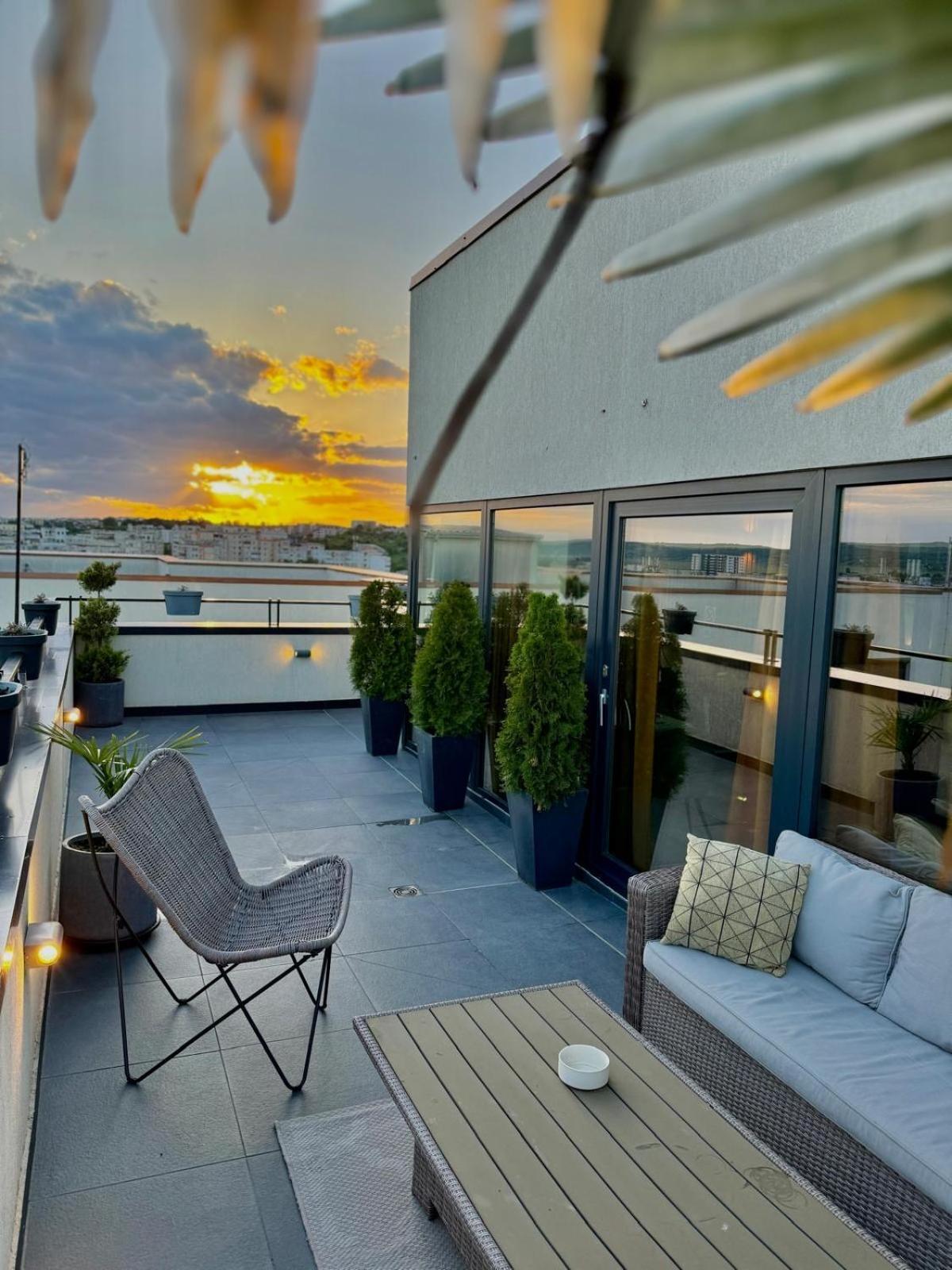 Penthouse Exclusive View , Iasi Apartment Exterior photo