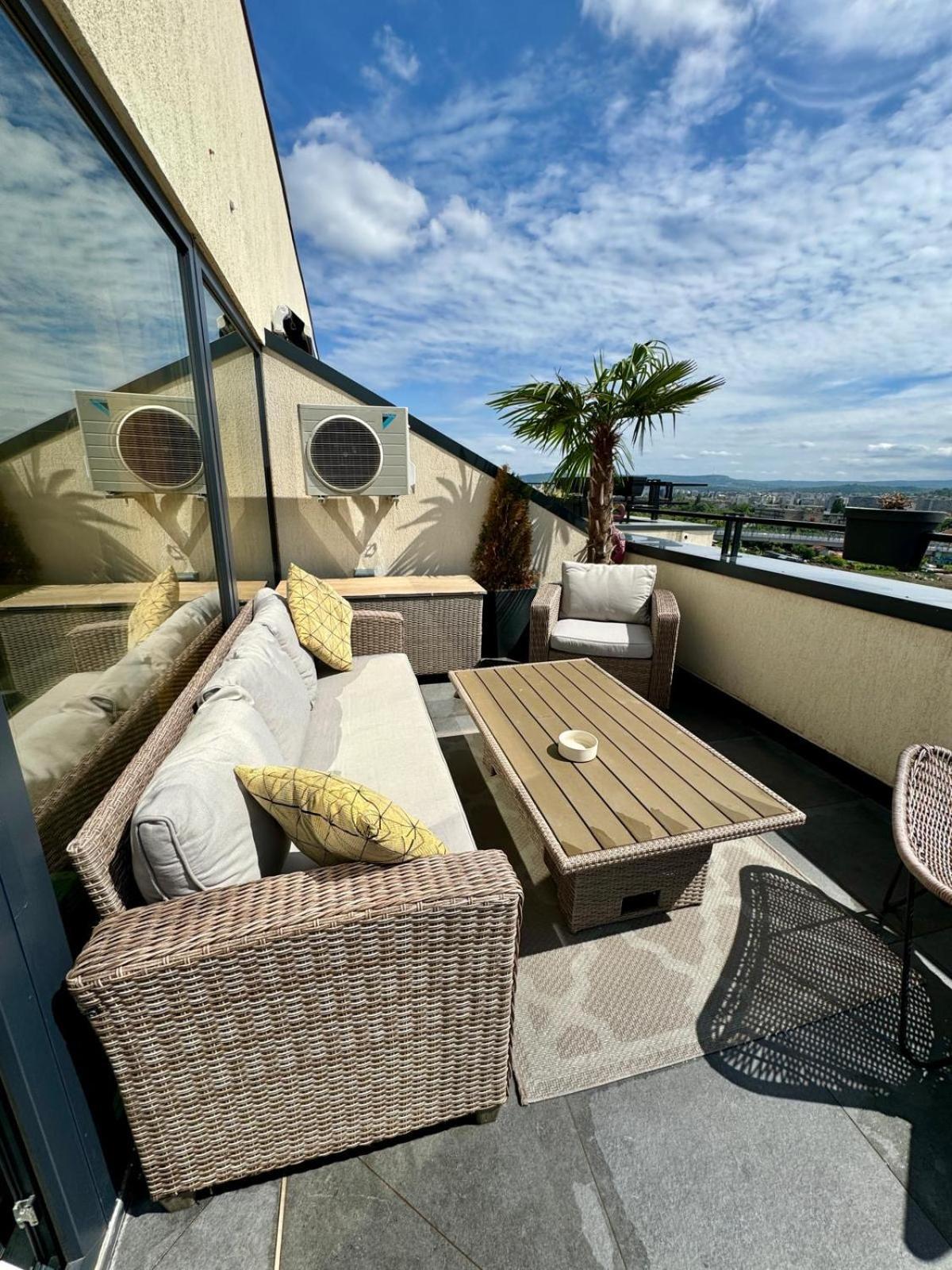 Penthouse Exclusive View , Iasi Apartment Exterior photo