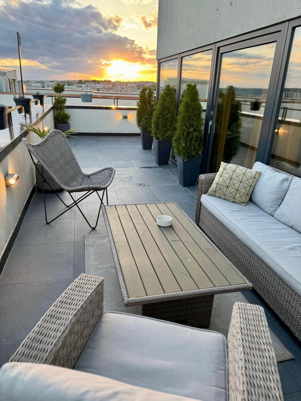 Penthouse Exclusive View , Iasi Apartment Exterior photo
